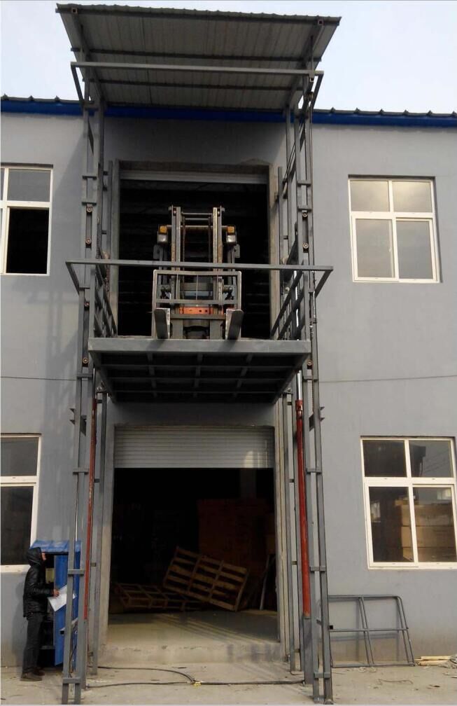 双缸双臂式升降机(室外) 双缸双臂式升降机(室外)