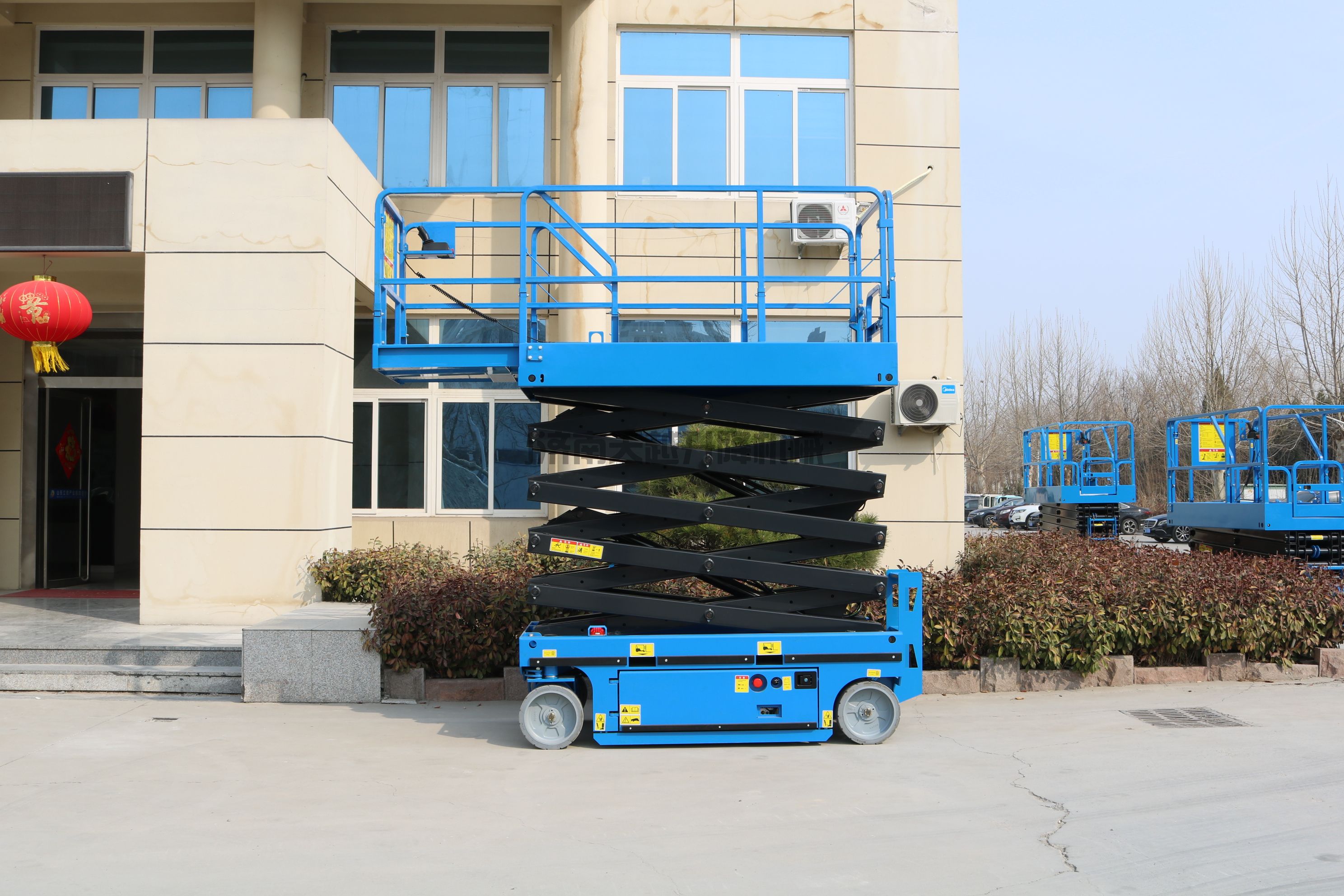 10米自行升降机