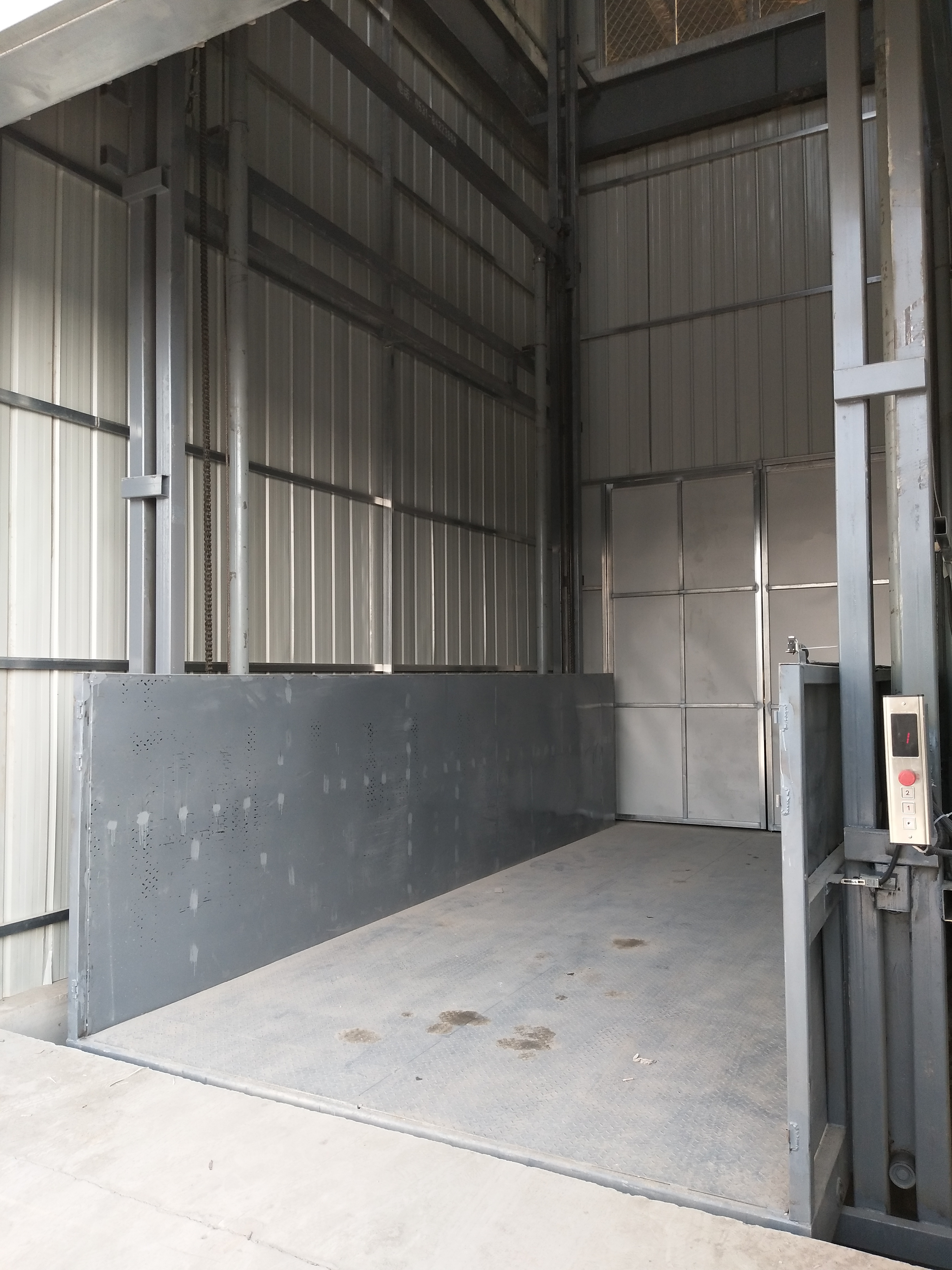 大吨位防爆货梯图片 大吨位防爆货梯